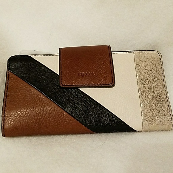 Fossil Handbags - FOSSIL EMMA TAB CLUTCH NEUTRAL
